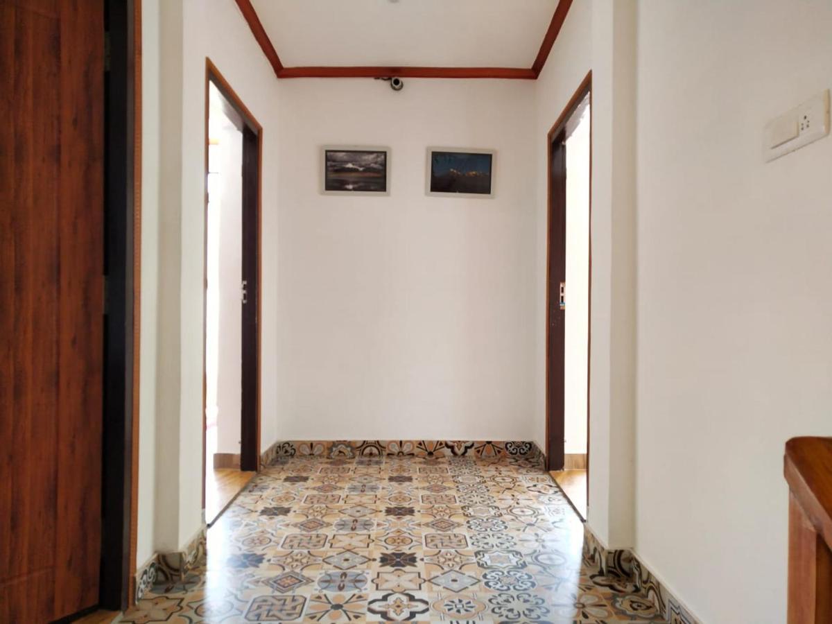 Apartament Mountain Golden Ray Mukteshwar Zewnętrze zdjęcie