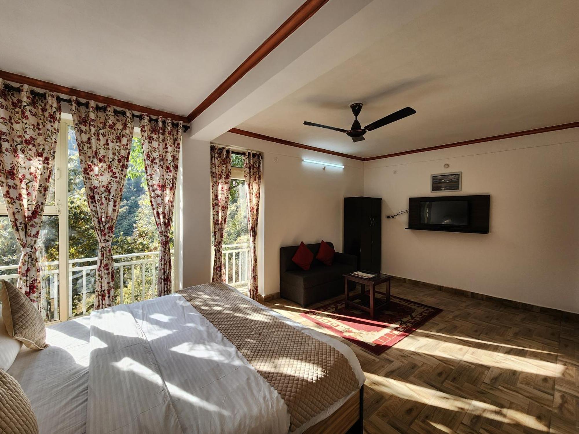 Apartament Mountain Golden Ray Mukteshwar Zewnętrze zdjęcie
