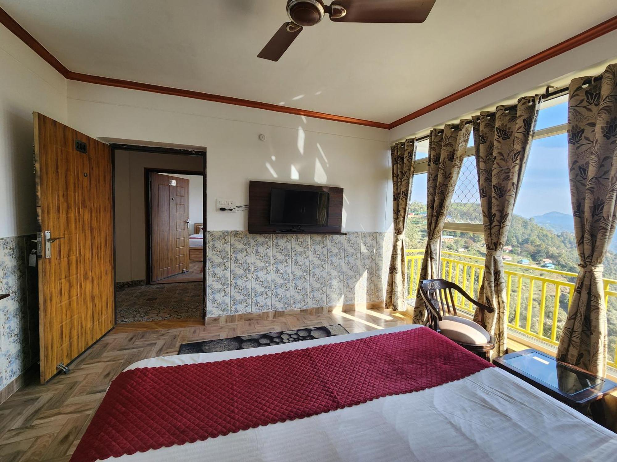 Apartament Mountain Golden Ray Mukteshwar Zewnętrze zdjęcie