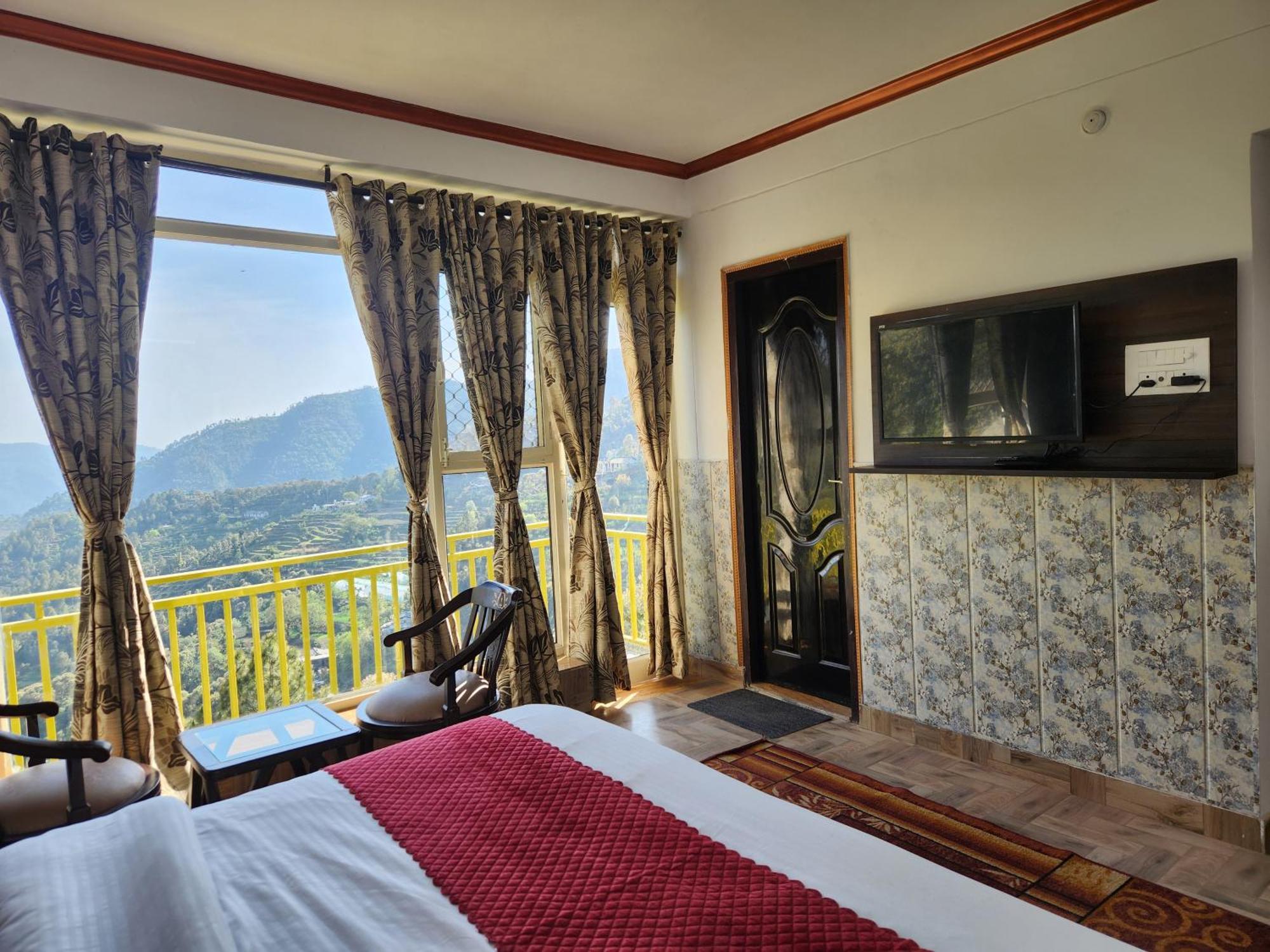 Apartament Mountain Golden Ray Mukteshwar Zewnętrze zdjęcie